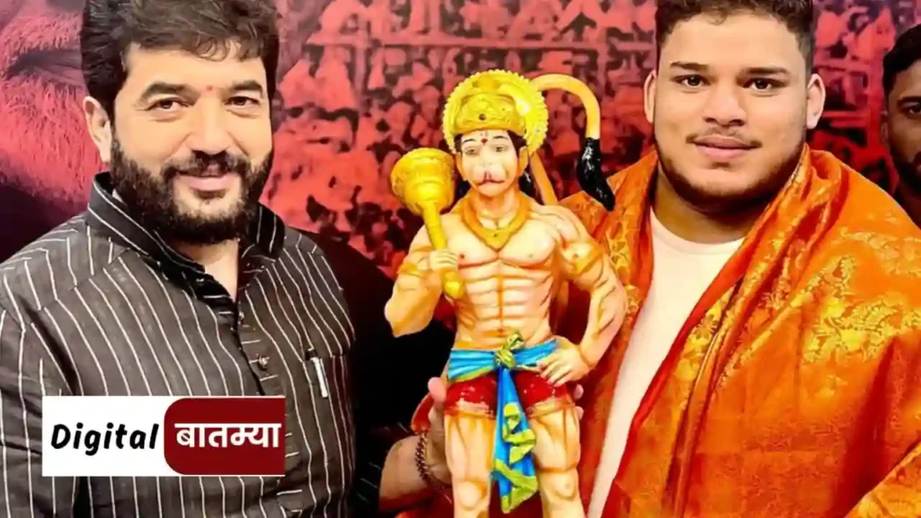 Maharashtra Kesari Pruthviraj Mohol with Muralidhar Mohol